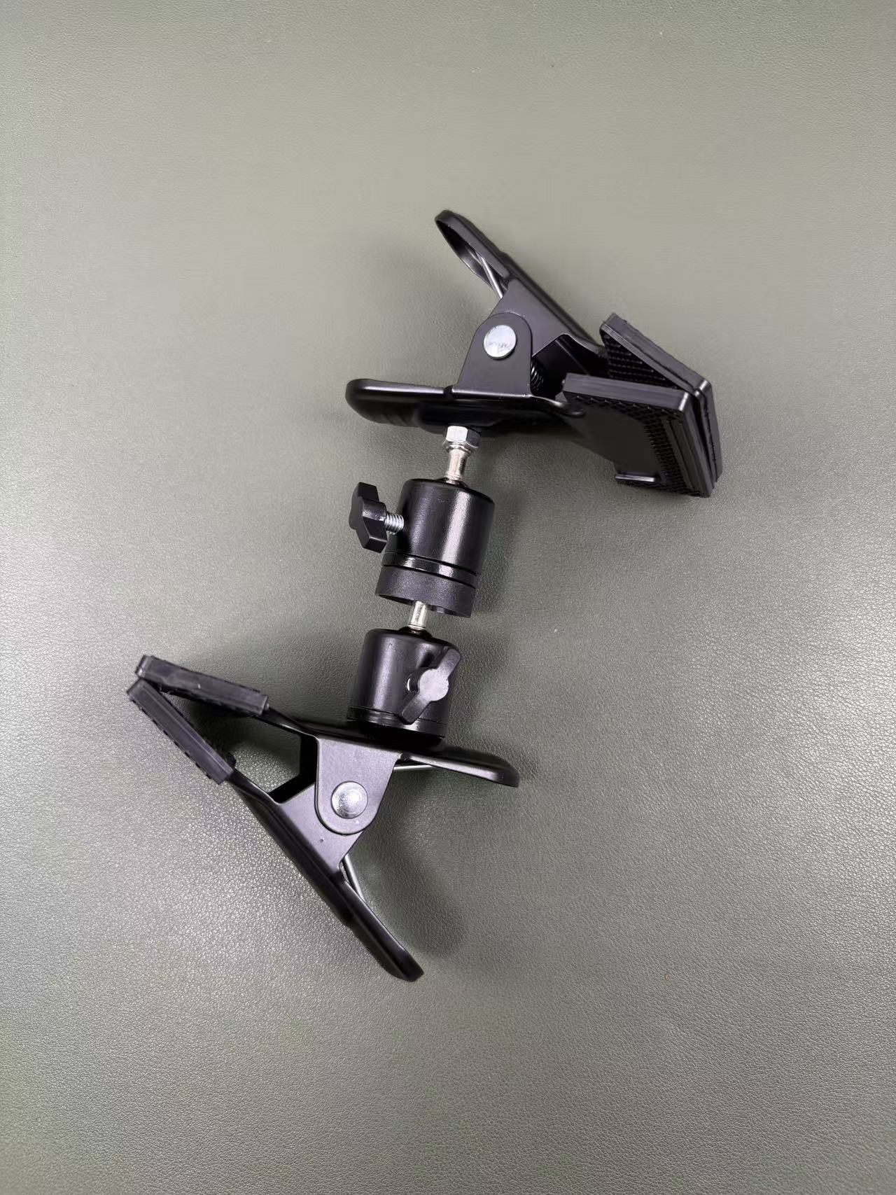 Universele dubbelkopige klempa - Pan Tilt Bracket recensie en prijs